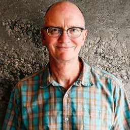 Russ Stoddard headshot